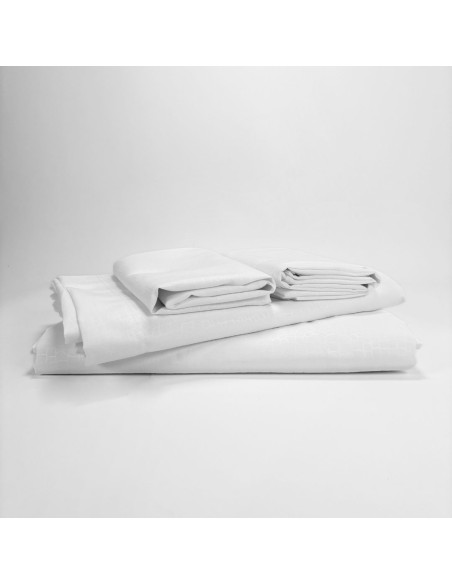 Completo Letto No Stiro Martellato Matrimoniale Bianco per Hotel e BeB