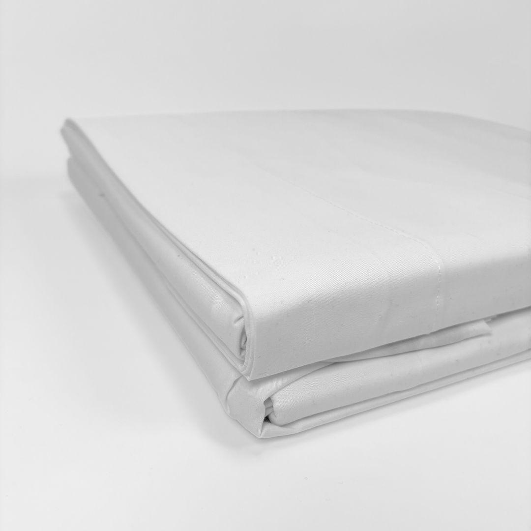 Completo Lenzuola in Percalle di cotone Bianco Matrimoniale 240x290cm Biancaluna Callas